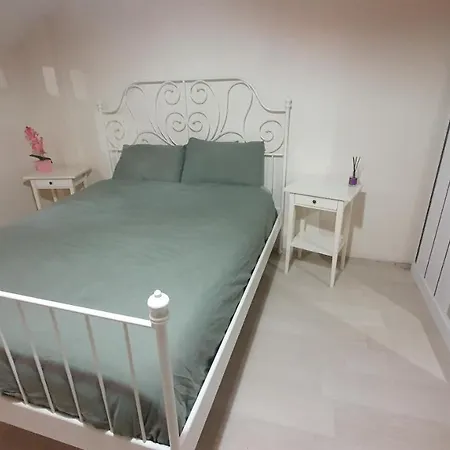 Flat In Bayrampasa Istanbul